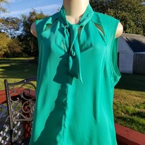 Cute mint green tie neck top